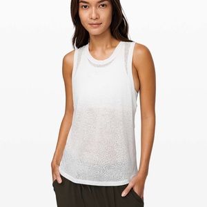 LULULEMON TIMELESS CLASSIC TANK SIZE 4